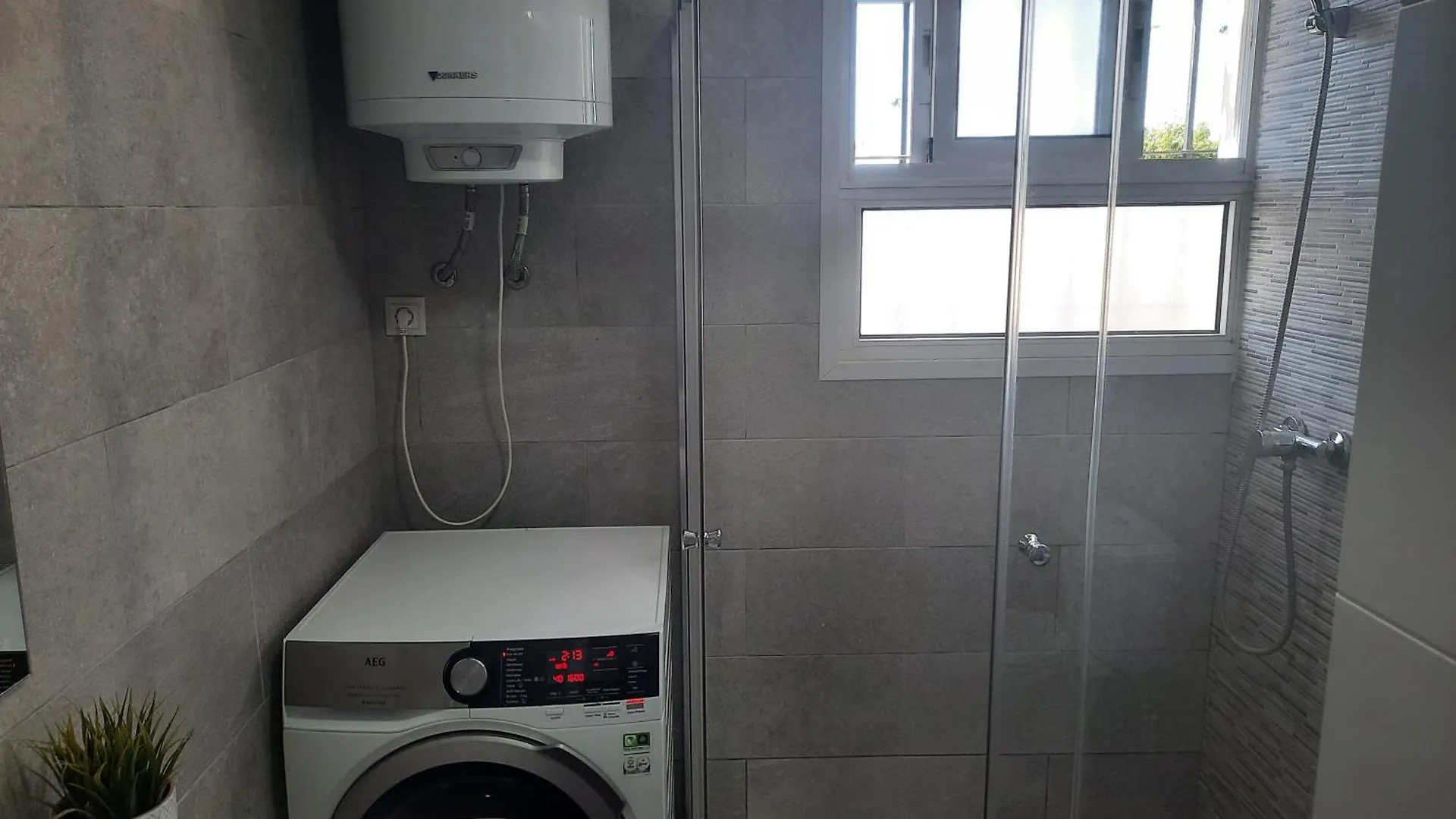 Feel At Home At Tamara Apartment - Two Steps To The Pool Torremolinos